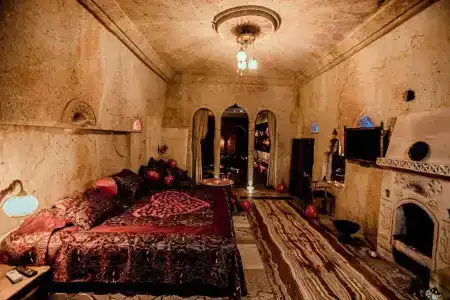 Oread Cave Suites - 273