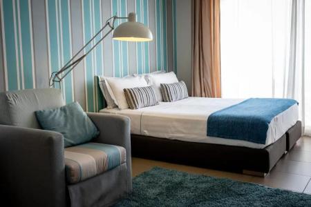Le Rose Suite - 223