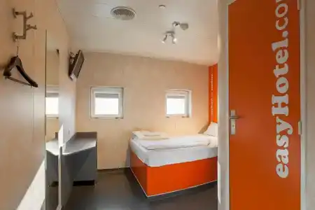 easyBudapest Oktogon - 25