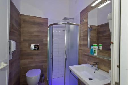Youth Station Hostel - 42