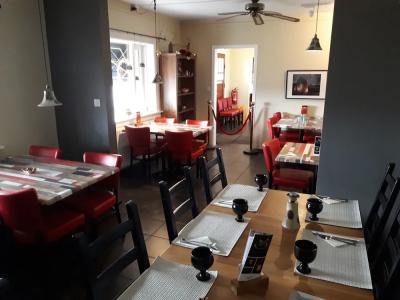 Eldstó Art Café - 16