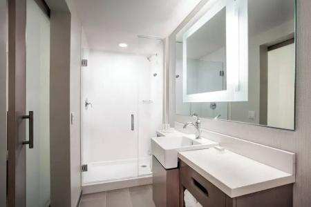 SpringHill Suites by Marriott San Diego Downtown/Bayfront - 58