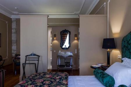 M Maison Particulière - 84