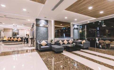 Adelphi Suites Bangkok - Sha Extra Plus - 18