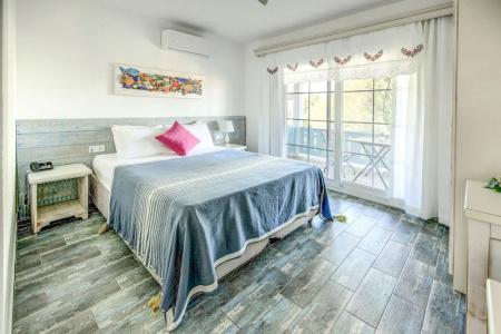 Kefi Beach & Suites - 107