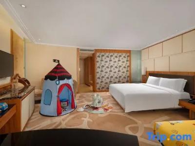 New World Dalian - 59