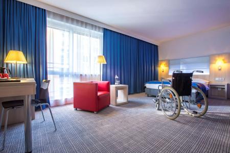 Park Inn by Radisson Linz - 4