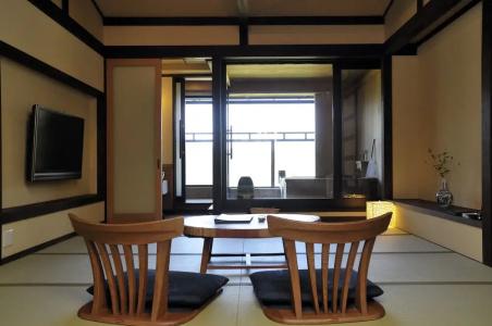Gora Hanaougi - 39