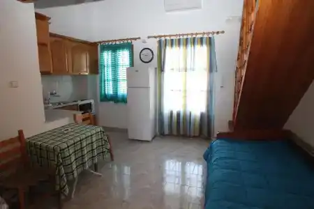 Afroditi - 40