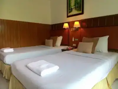Lunarhut Resort - 5
