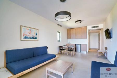 Silver Beach & - 122