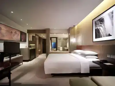 Grand Hyatt - 2