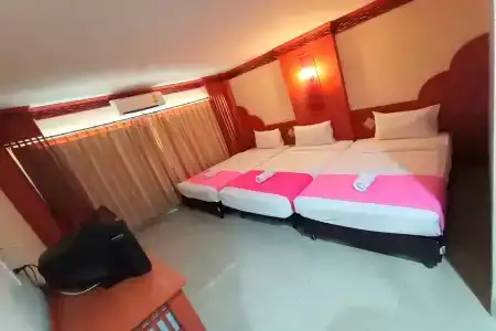 Poonsook Phitsanulok Sha Plus - 68