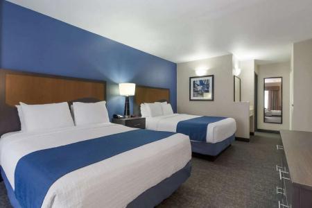SureStay Plus by Best Western Houston Medical Center - 39