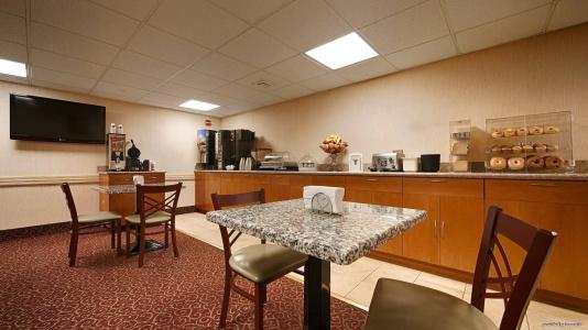Best Western Jamaica Inn - 23