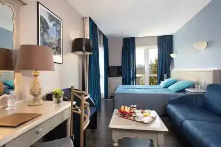 Hôtel Saint Christophe - 56