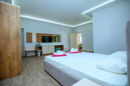 RedHouse - 110