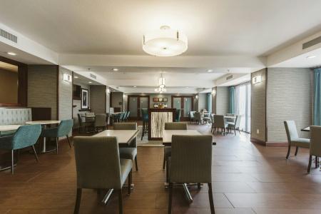 Hampton Inn - 39