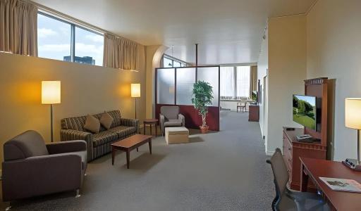 Le Square Phillips Hôtel & Suites - 24