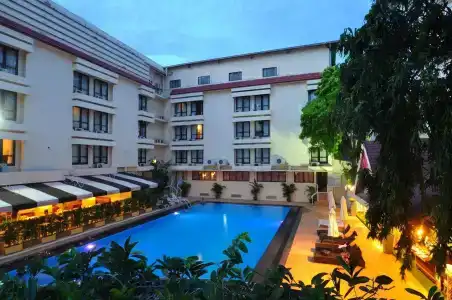 The Beverly Pattaya - 32