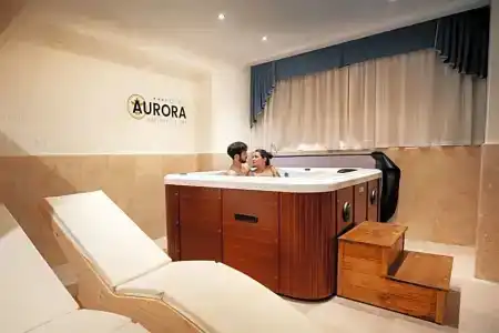 Aurora - 78