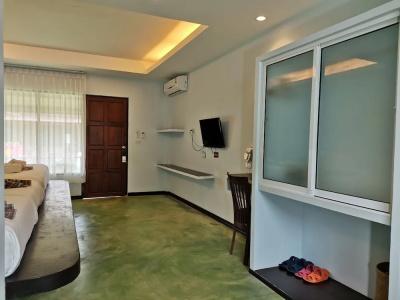 Lanta for Rest Boutique - 88