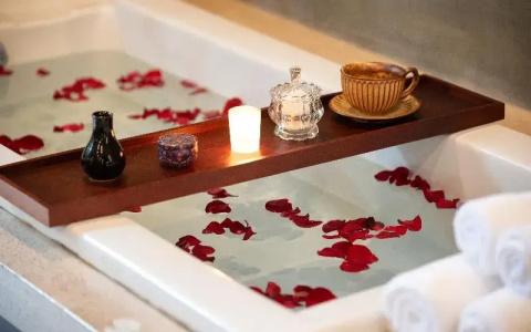The Moon Residence & Spa - 302
