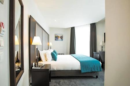 Park Lane Paris - 57