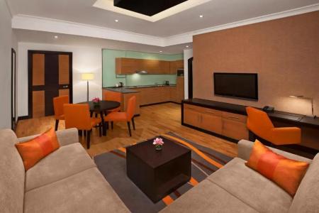 DoubleTree by Hilton and Residences Dubai – Al Barsha - 50