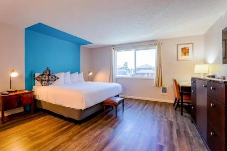 Coast River Inn By Oyo - 136