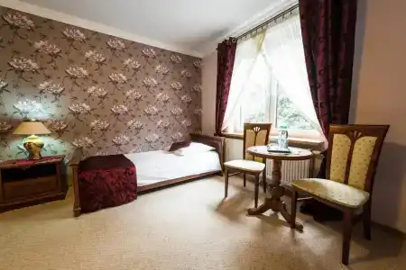 Pałac Akropol - 14