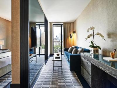 Sixty Soho - 105