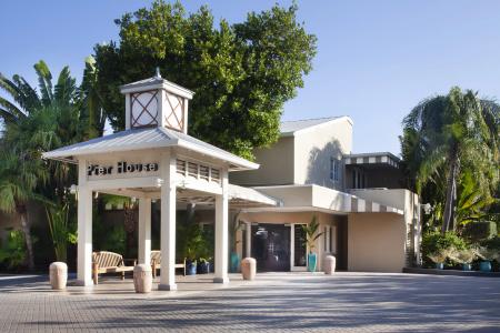 Pier House & Spa - 36