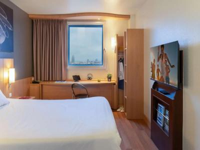 Ibis Barcelona Meridiana - 9