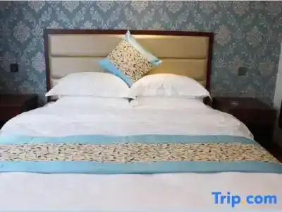 Grand Skylight Catic - 18