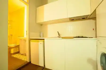 St. Lazaros Studios - 40