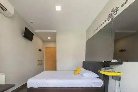 Butternut Tree (SG Clean, Staycation Approved) - 27