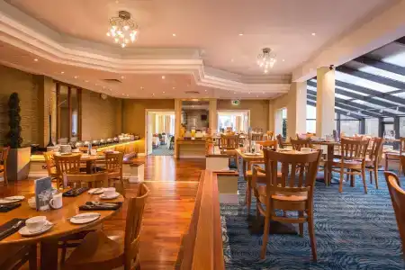 The Stormont - 1