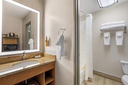 Best Western Plus Grantree Inn - 90