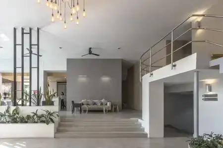 Carnation Residence - 9