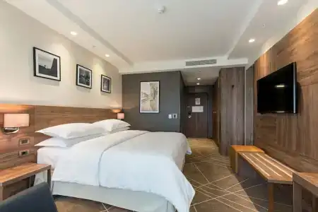 Sheraton - 96