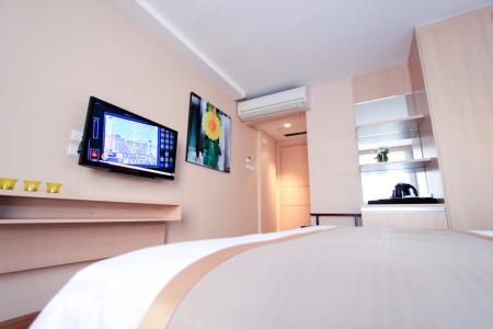 Petals Inn - 115
