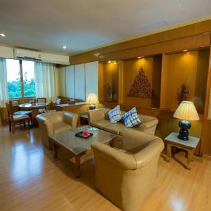 Phrae Nakara - 34
