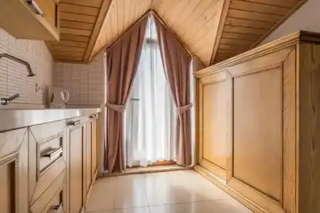 Veziroğlu Apart - 72