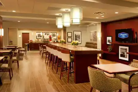 Hampton Inn by Hilton - Toronto - 26
