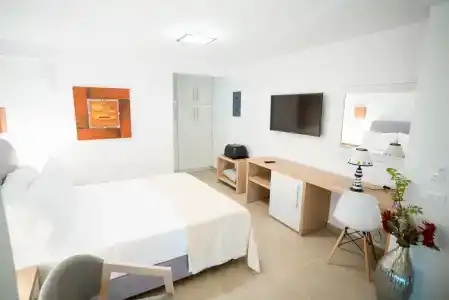 Kratiras View Luxury Suites - 4
