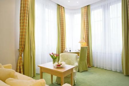 Central-Kaiserhof - 60