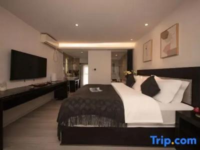 Pure Comfort Inn - 43