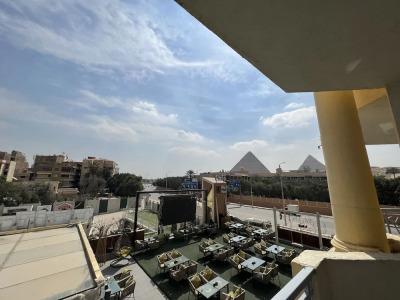 Elite Regency Pyramids view - 11