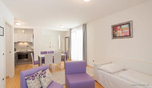 Sunnyside Petrcane - 2